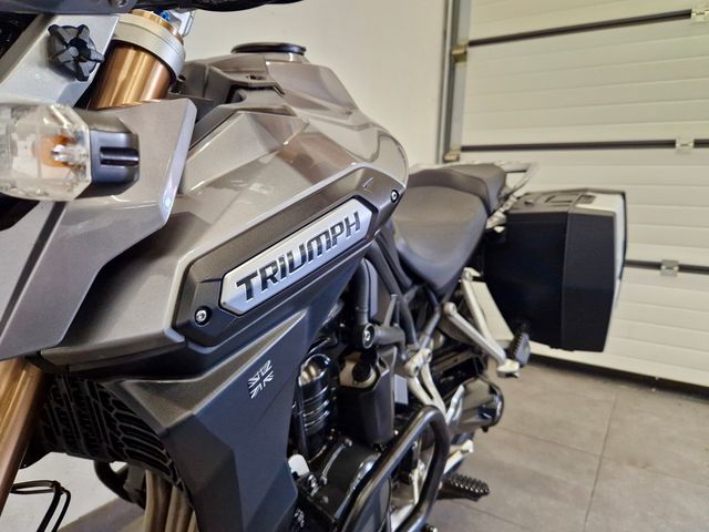 triumph - tiger-explorer