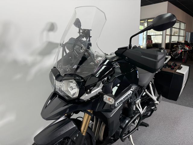 triumph - tiger-explorer