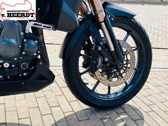 triumph - tiger-explorer