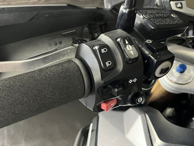 triumph - tiger-explorer