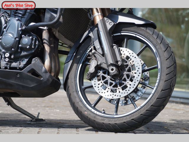 triumph - tiger-explorer