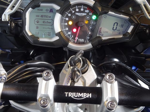 triumph - tiger-explorer-xca