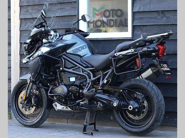 triumph - tiger-explorer-xca