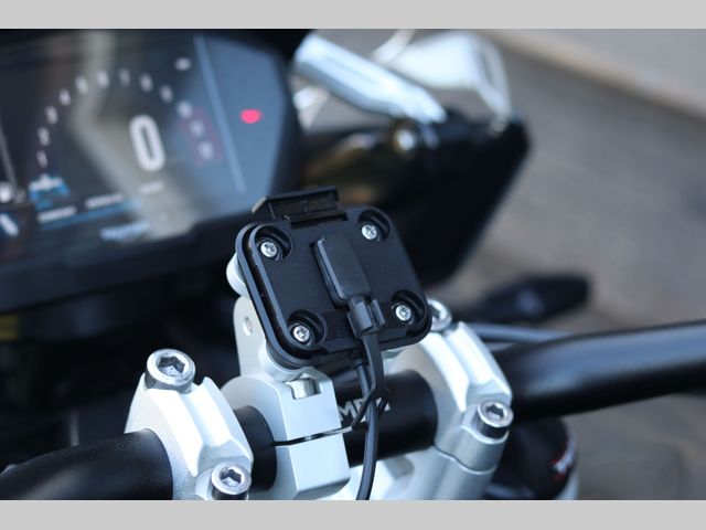 triumph - tiger-explorer-xca