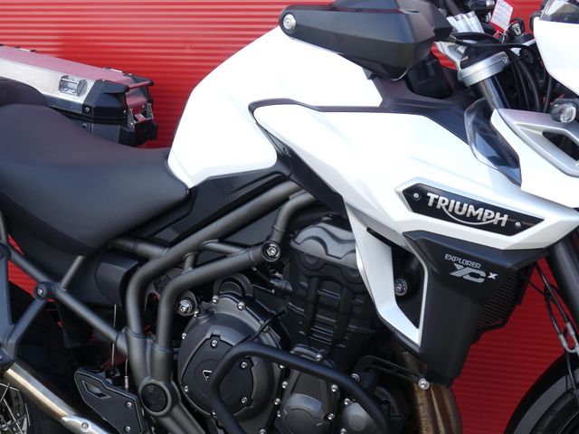 triumph - tiger-explorer-xcx