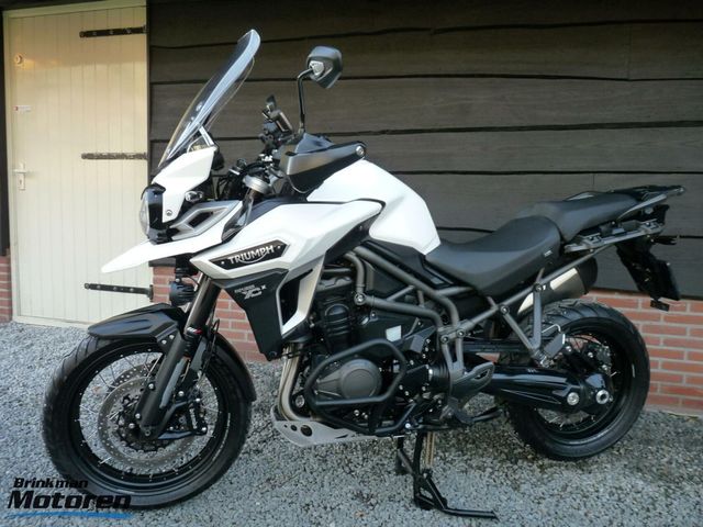 triumph - tiger-explorer-xcx