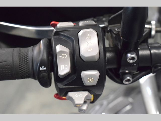 triumph - tiger-explorer-xrt
