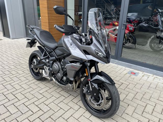 triumph - tiger-sport-660