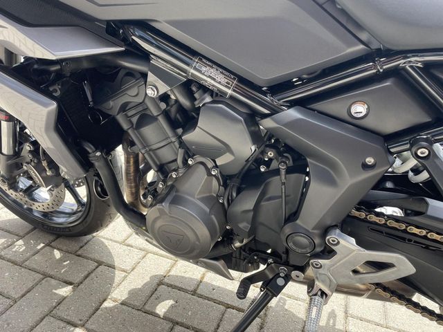 triumph - tiger-sport-660