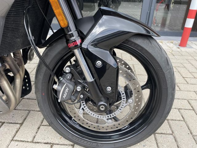 triumph - tiger-sport-660