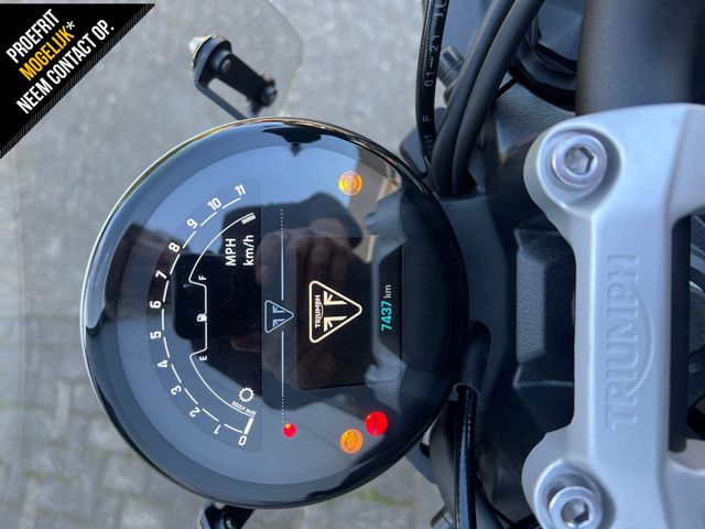 triumph - trident-660