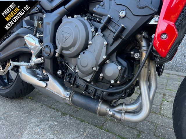 triumph - trident-660