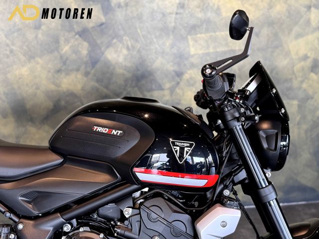 triumph - trident-660