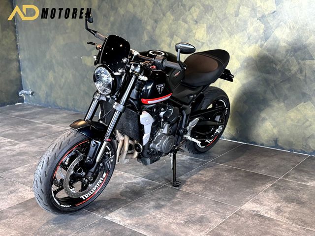 triumph - trident-660