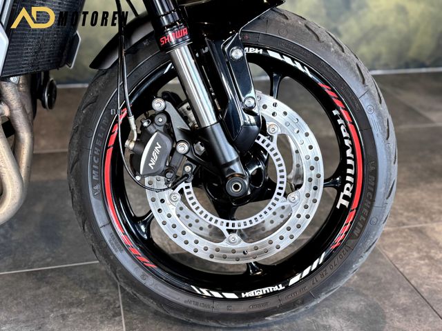 triumph - trident-660