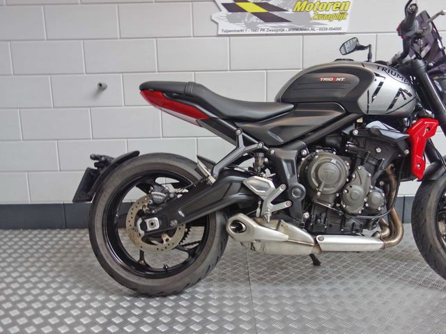 triumph - trident-660