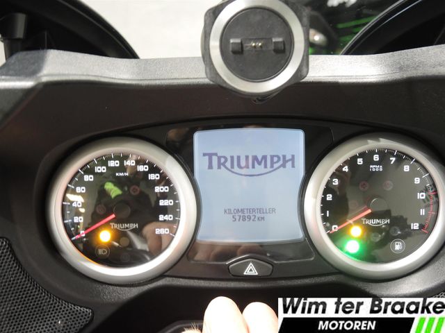 triumph - trophy-1200