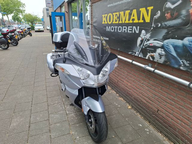 triumph - trophy-1215-se