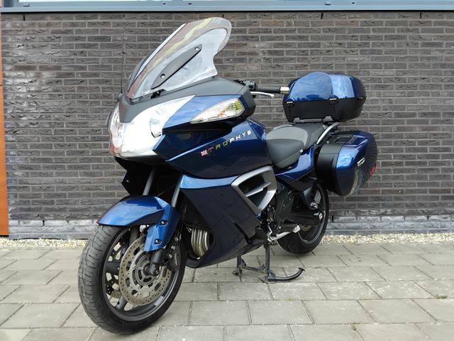 triumph - trophy-1215-se