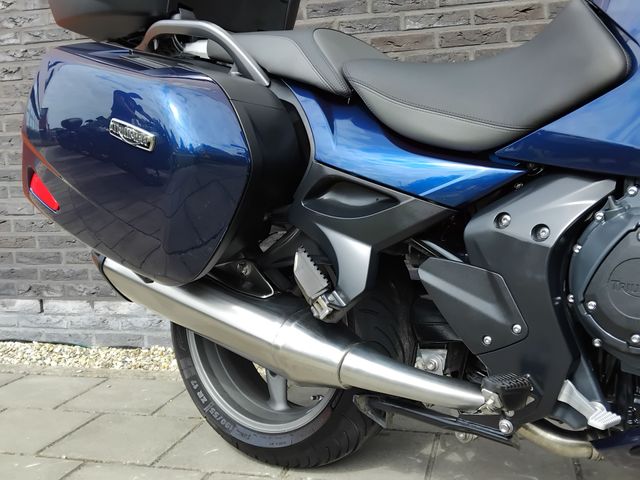 triumph - trophy-1215-se