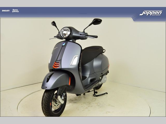 vespa - gts-125-supersport