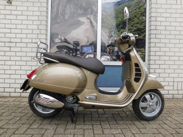 vespa - gts-250-ie