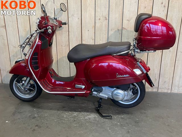 vespa - gts-250-ie