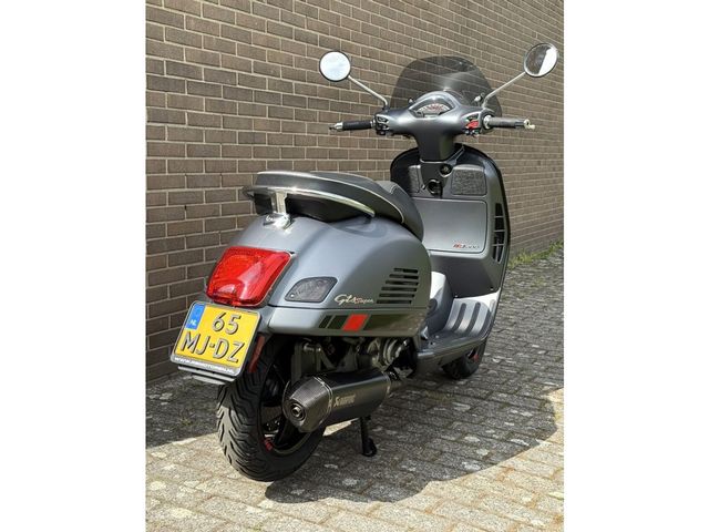 vespa - gts-300