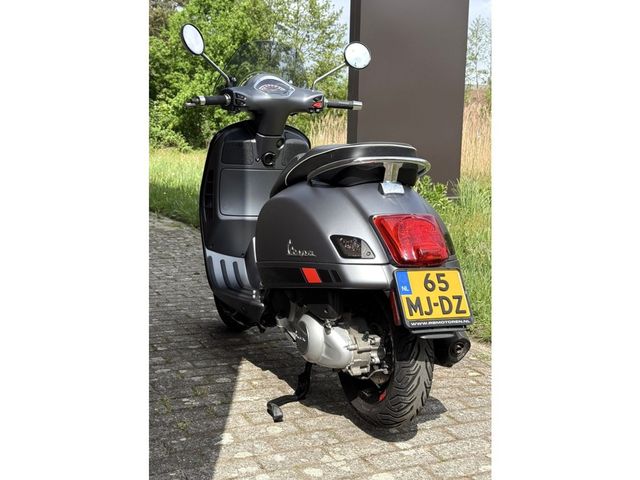vespa - gts-300