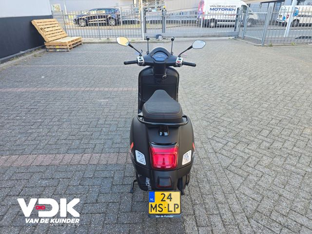 vespa - gts-300