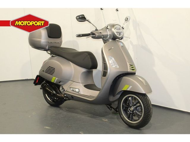 vespa - gts-300