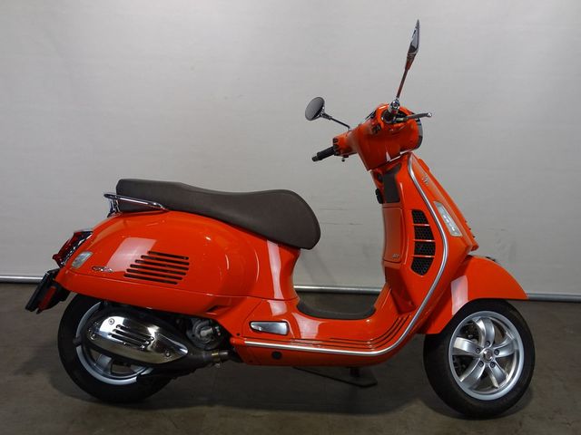 vespa - gts-300-hpe