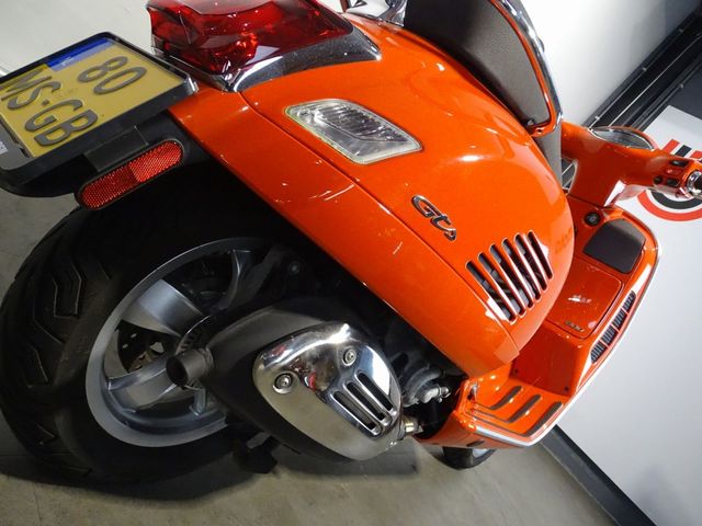 vespa - gts-300-hpe