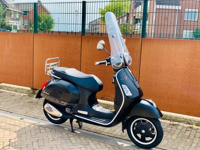 vespa - gts-300-super