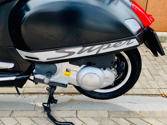 vespa - gts-300-super