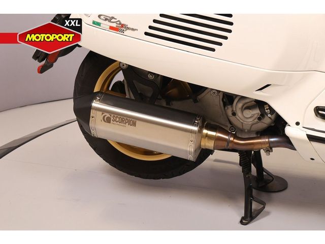 vespa - gts-300-super