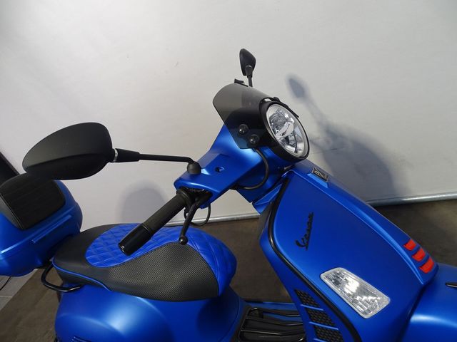 vespa - gts-300-super-sport