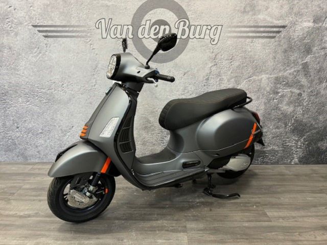 vespa - gts-300-super-sport