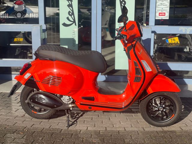 vespa - gts-300-super-sport