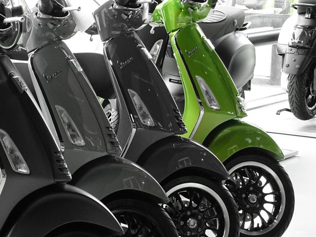 vespa - gts-300-super-sport