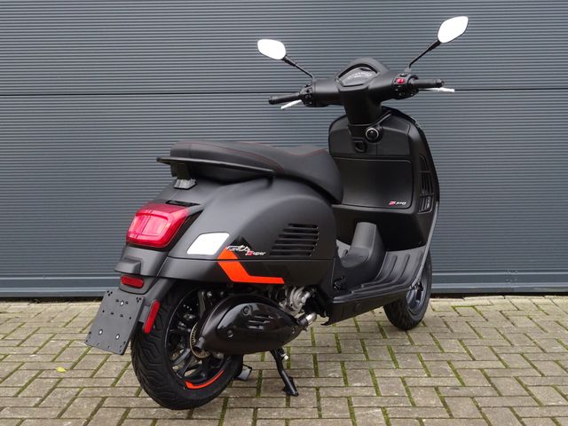 vespa - gts-300-super-sport