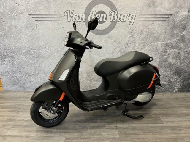 vespa - gts-300-super-sport