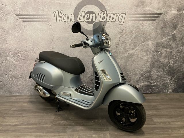 vespa - gts-super-tech-300