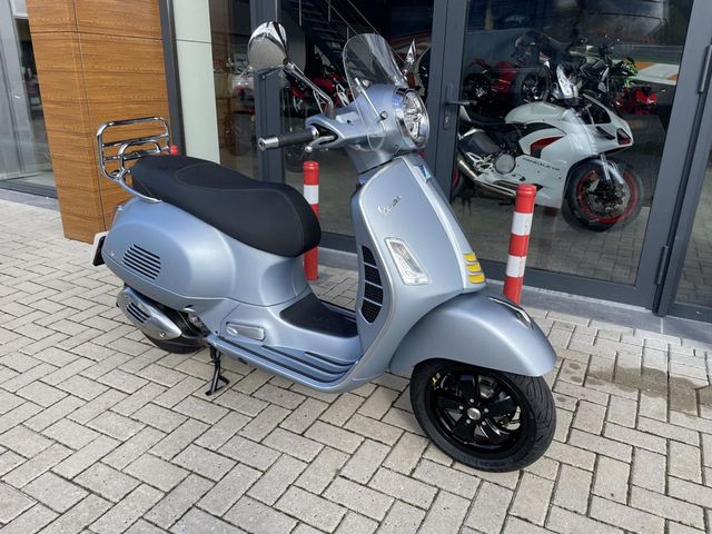 vespa - gts-super-tech-300