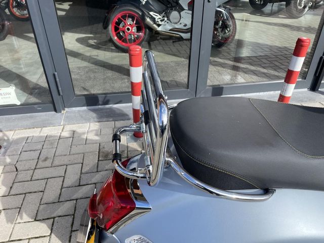 vespa - gts-super-tech-300