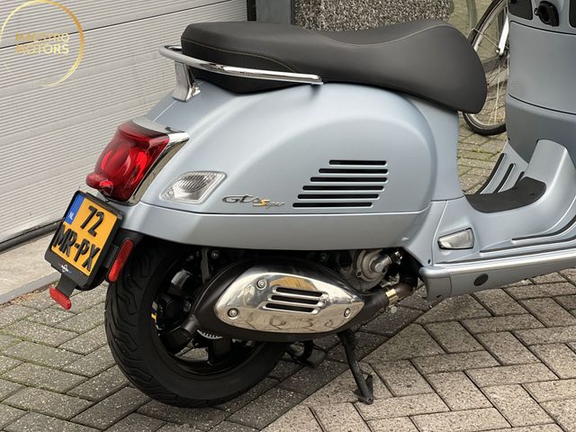 vespa - gts-super-tech-300