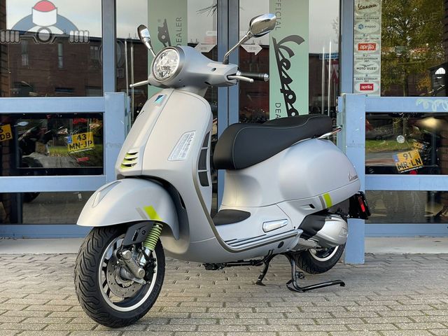 vespa - gts-super-tech-300