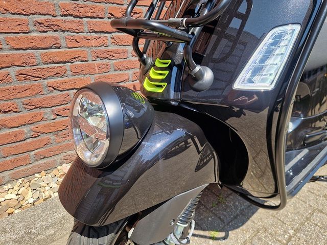 vespa - gtv-300