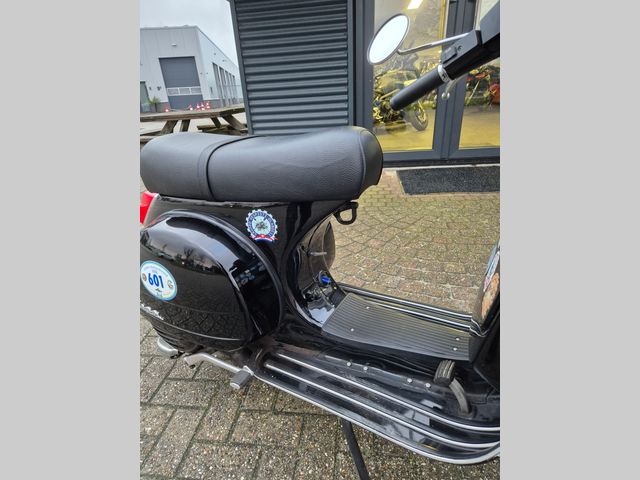 vespa - px-150