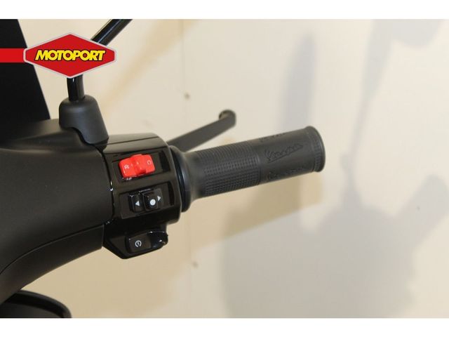 vespa - sprint-125-abs